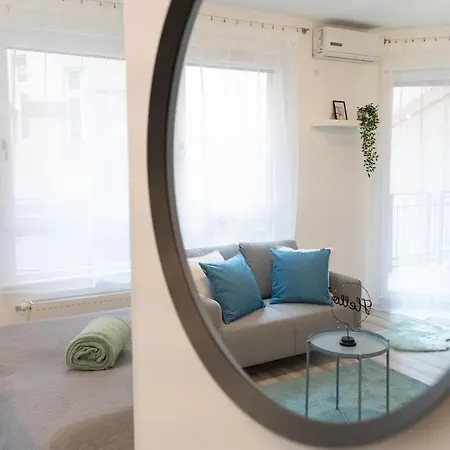 Into The Blue 2 - Kiraly Street - Ac -selfcheckin Apartment Budapest