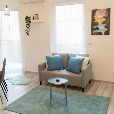 Into The Blue 2 - Kiraly Street - Ac -selfcheckin Apartment Budapest